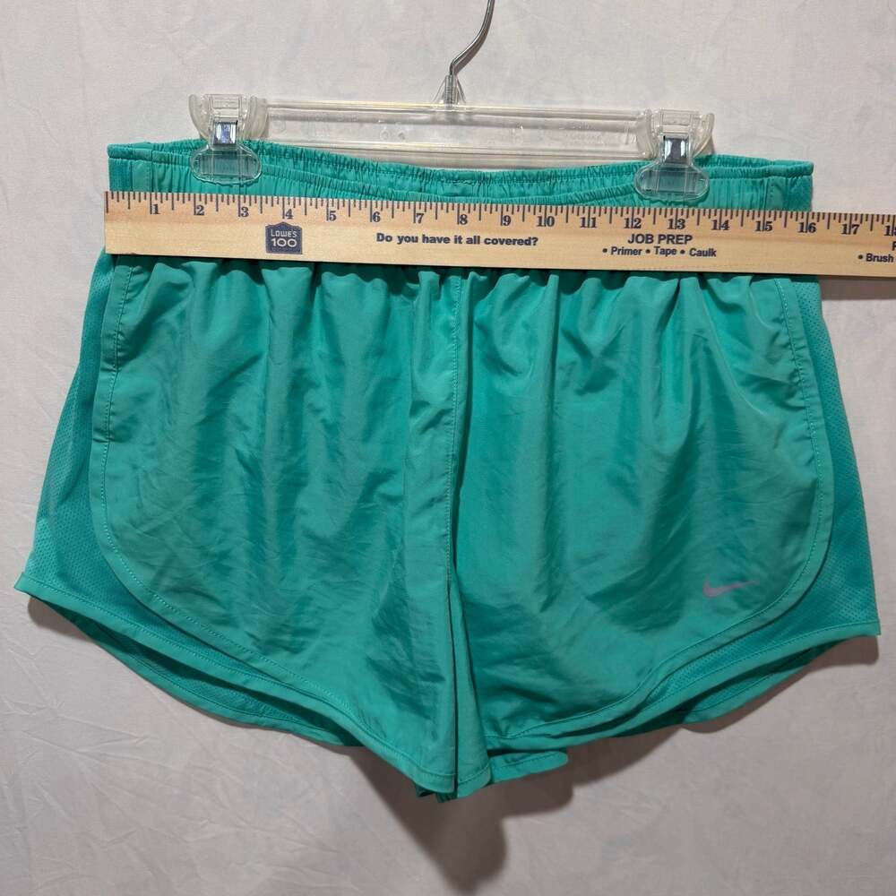 Nike Women's Dri-Fit Tempo Running Shorts Green - Picture 6 of 7